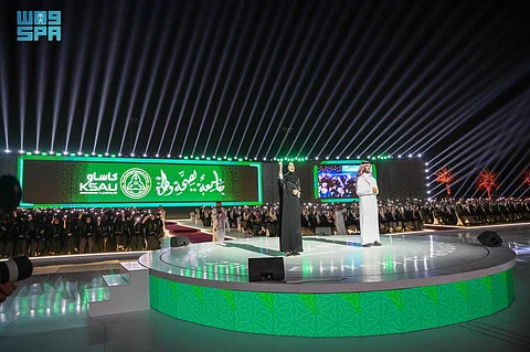 نائب وزير الحرس الوطني يرعى حفل تخريج الدفعة الـ 22 من جامعة الملك سعود للعلوم الصحية