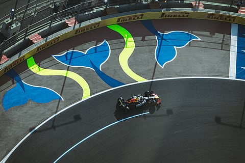 في الجولة الخامسة من البطولة العالمية.. انطلاق منافسات جائزة السعودية الكبرى stc للفورمولا 1 بجدة