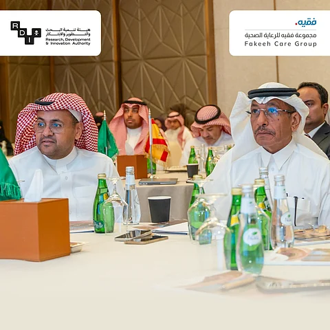 إطلاق مركز التميز للذكاء الاصطناعي وتحليل البيانات بالقطاع الصحي السعودي
