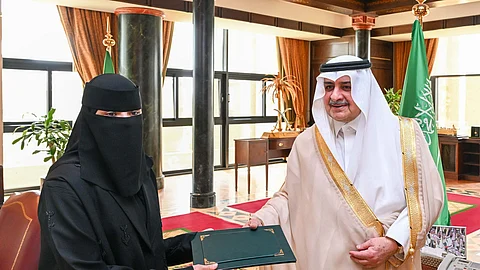 أمير تبوك يستقبل الفائزين في معرض جنيف الدولي للاختراعات والطلبة المتميزين من أبناء المنطقة