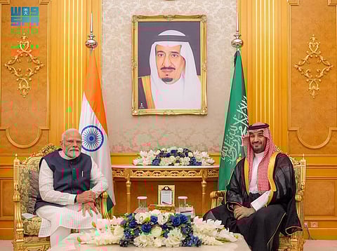 الأمير محمد بن سلمان بن عبد العزيز آل سعود ورئيس وزراء جمهورية الهند ناريندرا مودي
