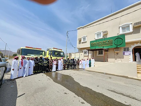 لتعزيز الجاهزية.. " بيئة العرضيات" تنفذ فرضية إخلاء وإطفاء بنجاح لدعم السلامة المهنية