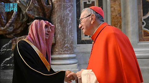 "الجبير" يترأس وفد السعودية في مراسم تشييع بابا الفاتيكان