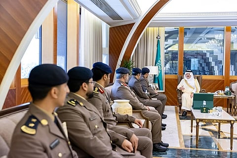 أمير الشرقية يستقبل مدير الدفاع المدني ويطّلع على تقرير الإنجازات للعام 2024