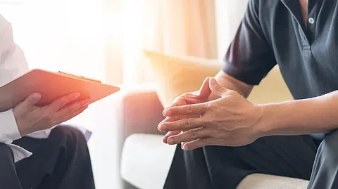 دراسة: آثار العادات السيئة تظهر على الصحة في سن السادسة والثلاثين
