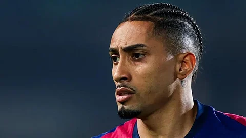 "مانشستر سيتي" يدخل السباق وينافس "الهلال" على "نجم برشلونة"