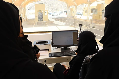 فرضية لاستقبال حافلات الحجاج بمركز استقبال طريق المدينة - مكّة "النوّارية" ضمن استعدادات موسم حج 1446هـ