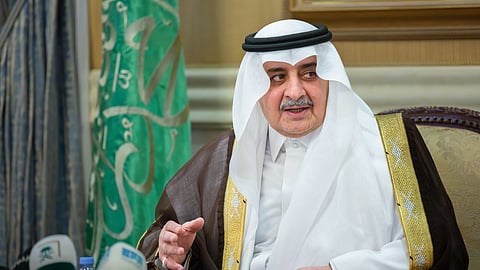 بأكثر من نصف مليار ريال.. أمير تبوك يتابع المشاريع التي تنفذها أمانة المنطقة