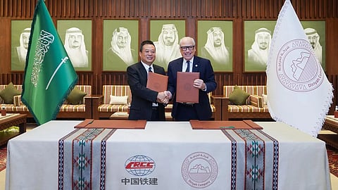 بأكثر من 4 مليارات ريال.. "شركة الدرعية" توقِّع عقدًا لتطوير البنية التحتية الواقعة بمنطقة جامعة الملك سعود