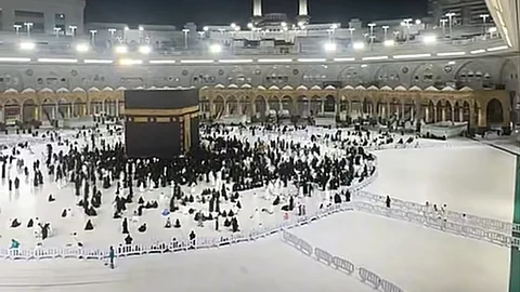 شاهد.. وجود محدود للطائفين بصحن الحرم يعكس نجاح الإجراءات الأمنية في ضبط التأشيرات المخالفة