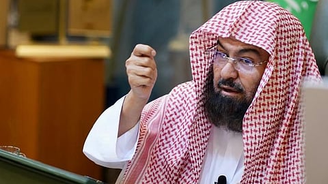 تعلن الخميس المقبل .. السديس يعقد اجتماعًا بوكلاء رئاسة الحرمين لاعتماد خطة الحج التشغيلية