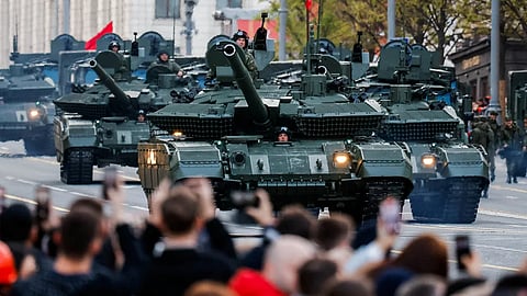 "تعكير صفو احتفال روسيا بيوم النصر".. "مسيّرات" أوكرانية تضرب موسكو