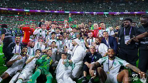 التشكيلة المثالية لنخبة آسيا تضم ثلاثي الأهلي " البطل"