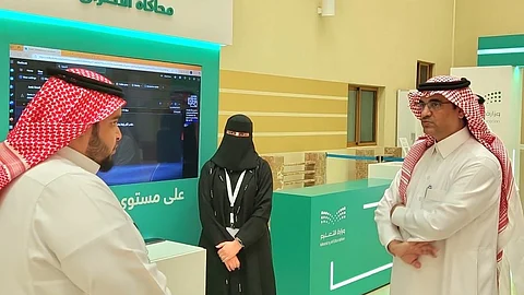 ثلاثة مسارات توعوية.. "سبق" ترصد آخر الاستعدادات النهائية لمعرض "لا تفتح لهم باب" بالطائف
