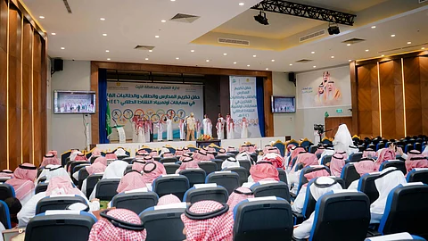 محافظ الليث يُكرِّم الفائزين والفائزات في أولمبياد النشاط الطلابي وأصحاب المراكز المتقدمة في مسابقات "التعليم"