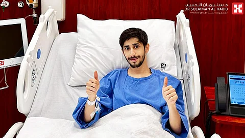 لاعـب نـادي الخويلدية "أبو شاهين" يجـري عملية ناجحة بمستشفى الدكتور سليمان الحبيب بالخبر