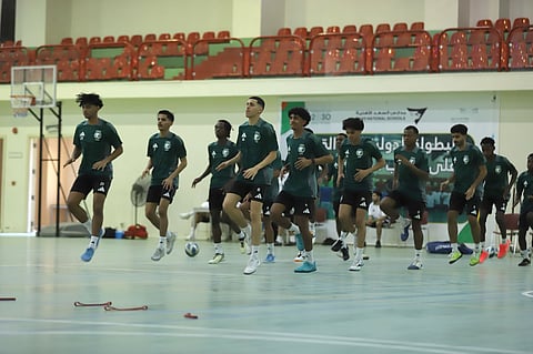 يستمر حتى 18 مايو الجاري .. أخضر الصالات يدشن تدريباته في معسكر الخبر