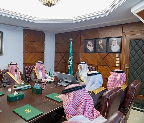 أمير الشرقية يبارك توقيع مذكرة تفاهم بين وزارة التعليم ولجنة السلامة المرورية