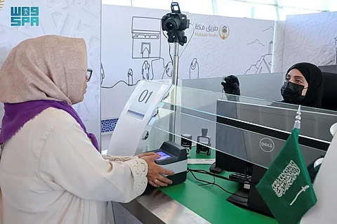 ضمن مبادرة "طريق مكة".. "سدايا" تسرّع إجراءات حجاج تركيا بمطار "أنقرة" عبر تقنياتها المتقدمة