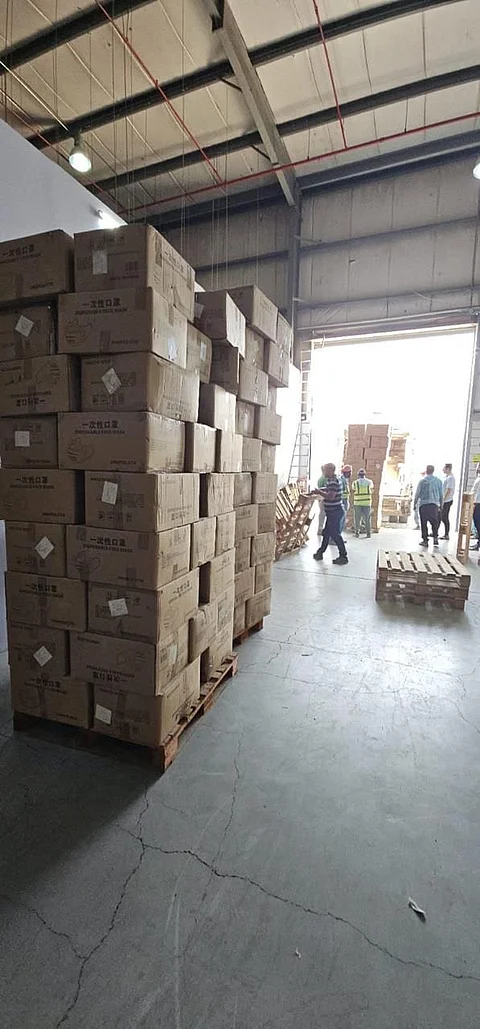 أمانة جدة تُحبط توزيع أكثر من 2.7 مليون كمامة غير صالحة للاستخدام