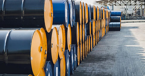 مبيعات قياسية للسيارات الكهربائية.. "الطاقة الدولية" تتوقّع تباطؤ نمو الطلب العالمي على النفط