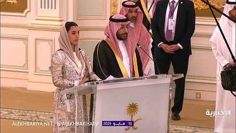 ظهور مميَّز للإعلامية "فاطمة فهد" في التغطية الإعلامية أثناء تبادُل الاتفاقيات بين السعودية وأمريكا