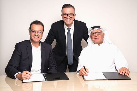 مجموعة مغربي للتجزئة الرائدة في عالم النظارات في الشرق الأوسط تعتزم الاستحواذ على كيفان للبصريات الرائدة في سوق التجزئة الكويتي