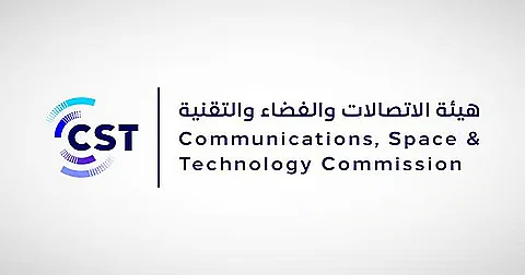 "واتساب" أولاً.. تطبيقات التواصل الاجتماعي تتصدر مشهد الاستخدام الرقمي في المملكة