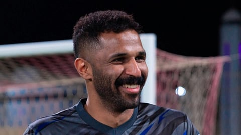 في صفقة انتقال حر.. "العويس" من الهلال إلى العُلا