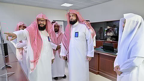 "السند" يتفقد مقر "الأمر بالمعروف" في المشاعر المقدسة