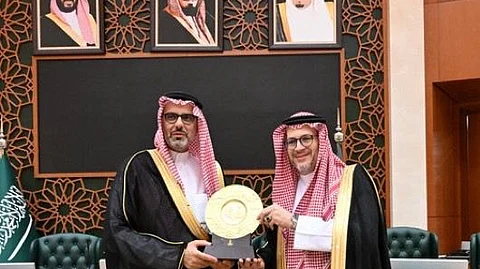 رئيس جامعة المؤسّس يُطلق أعمال برنامج تأهيل خبراء اللغة العربية في العالم