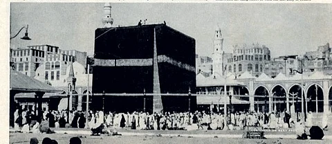 من عدسة "لايف" 1943 إلى تحولات 2025.. رحلة الحج في صور نادرة وخدمات رائدة