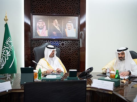 نائب أمير مكة يؤكد جاهزية البنية الرقمية بموسم الحج... 9 آلاف محطة و219 ميجابت سرعة الإنترنت