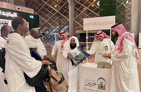 مكة المكرمة .. إطلاق أكبر حملة لإهداءات المصاحف ونسخ القرآن وتراجمه
