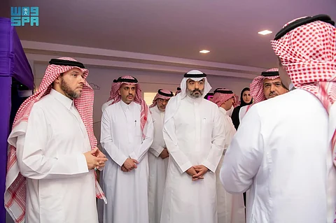 هيئة الاتصالات تعلن جاهزية الخطط التشغيلية لخدمة ضيوف الرحمن لموسم حج 1446هـ