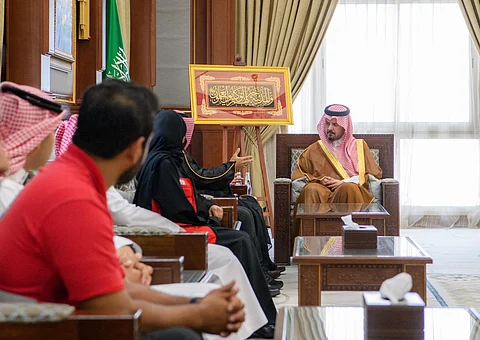 أمير المدينة يدشّن أربع نقاط إسعافية جديدة تابعة للهلال لتعزيز الجاهزية الميدانية