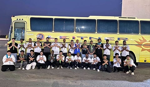 كشافة وجوالة ديوانية آل حسين التاريخية ينضمون لمعسكرات خدمة الحجاج في مكة المكرمة