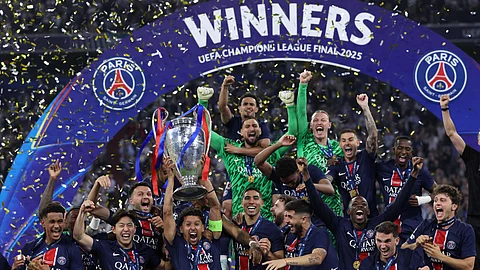 على حساب "إنتر ميلان" وبخماسية.. "باريس سان جيرمان" يُتوَّج بلقب دوري أبطال أوروبا