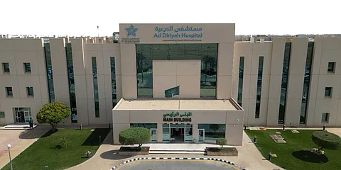 استشاري يقدم إرشادات مهمة لمرضى القلب خلال موسم الحج، للوقاية من المضاعفات