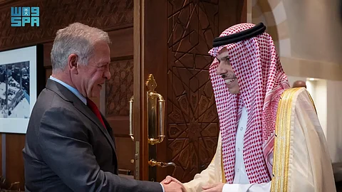 ملك الأردن يستقبل أعضاء اللجنة الوزارية المشتركة بشأن غزة برئاسة الأمير فيصل بن فرحان