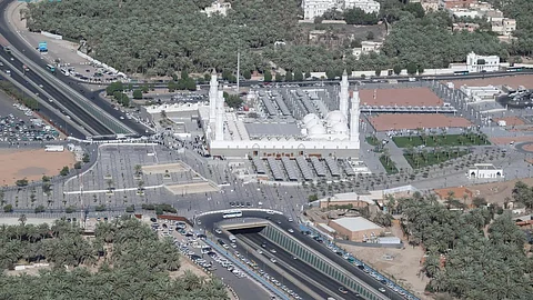 بالصور .. طيران الأمن يُكثّف طلعاته الجوية لمراقبة تنقل الحجاج بالمدينة المنورة