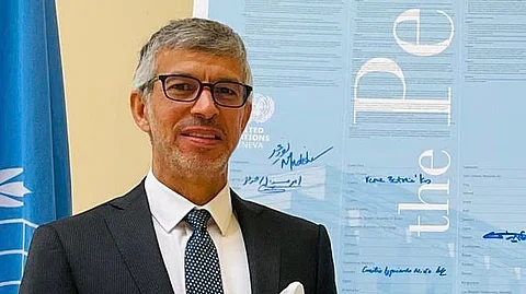 السفير عبدالعزيز بن محمد الواصل