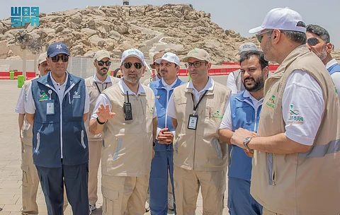 وزير الصحة يتفقد جاهزية مستشفى جبل الرحمة بمشعر عرفات