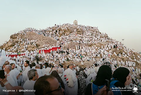 "الحج والعمرة" تؤكد على عدم الخروج من المخيمات في عرفة حتى 4 عصرًا