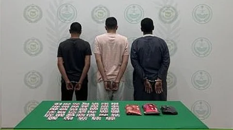 ضبط أكثر من 23 ألف قرص و15 كيلو حشيش وإحباط عدة عمليات ترويج بمناطق مختلفة