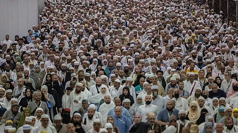 كاميرا حرارية متقدمة ترصد المؤشرات الخفية لأقدام الحجاج المصابين بالسكري.. قصة بدأت في الرياض