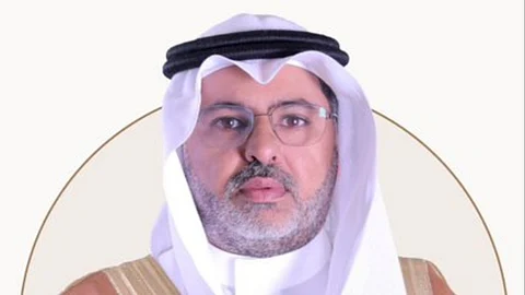 الدكتور علي بن محمد السيف