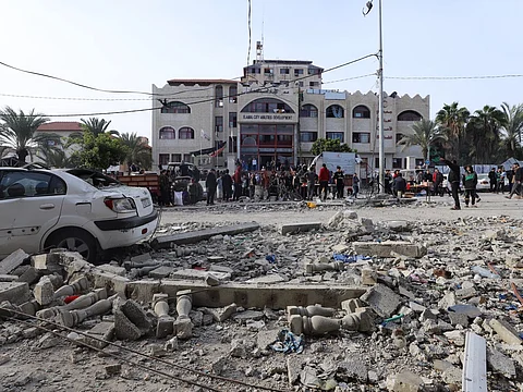 منظمة الصحة العالمية: مستشفى الأمل في غزة أصبح عمليًا خارج الخدمة