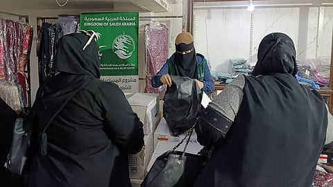 "إغاثي الملك سلمان" يواصل توزيع الغذاء والكسوة والأضاحي في لبنان وسوريا والسودان واليمن