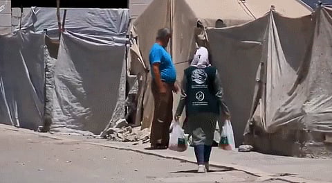 مركز الملك سلمان للإغاثة يوزع لحوم الأضاحي على 100 ألف مستفيد في 4 دول